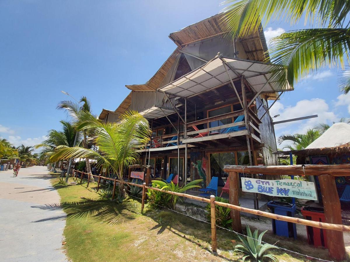 Eco Cabanas Bluekay Hotel Mahahual Exterior photo